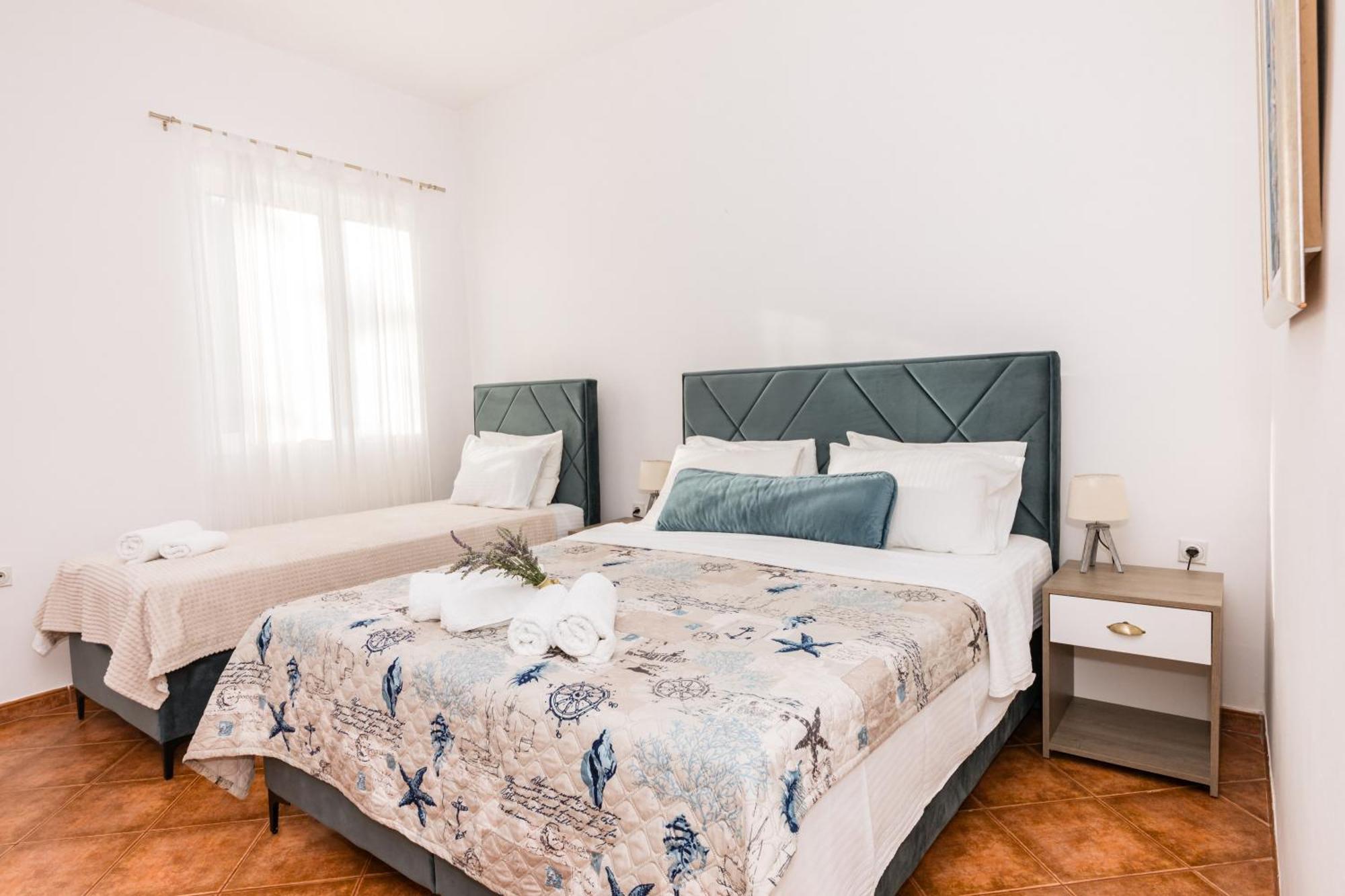 Apartments Batricevic تْشيرسيك نوفي المظهر الخارجي الصورة